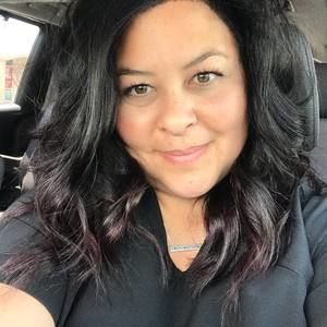 Meet your Posher, Deborah